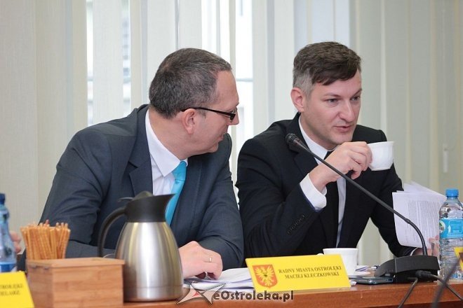 XVIII sesja Rady Miasta w Ostrołęce [26.11.2015] - zdjęcie #50 - eOstroleka.pl