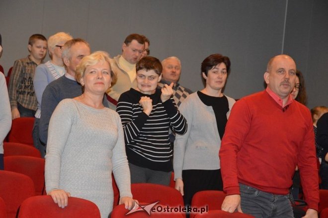 Spotkanie choinkowe Stowarzyszenia Pomocna Dłoń [29.11.2015] - zdjęcie #20 - eOstroleka.pl