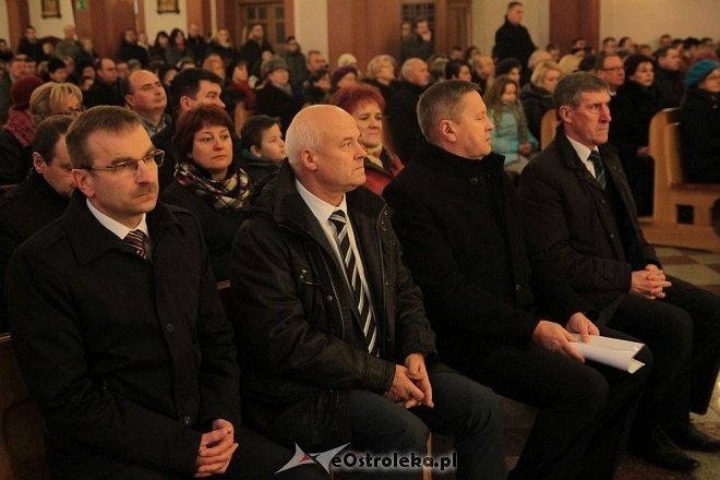 Ostrołęczanie uczcili pamięć zmarłych samorządowców [29.11.2015] - zdjęcie #3 - eOstroleka.pl