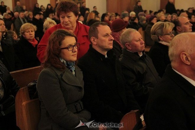 Ostrołęczanie uczcili pamięć zmarłych samorządowców [29.11.2015] - zdjęcie #6 - eOstroleka.pl