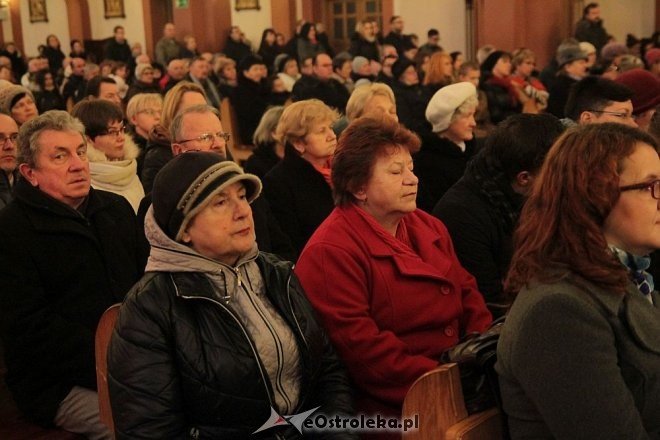 Ostrołęczanie uczcili pamięć zmarłych samorządowców [29.11.2015] - zdjęcie #6 - eOstroleka.pl