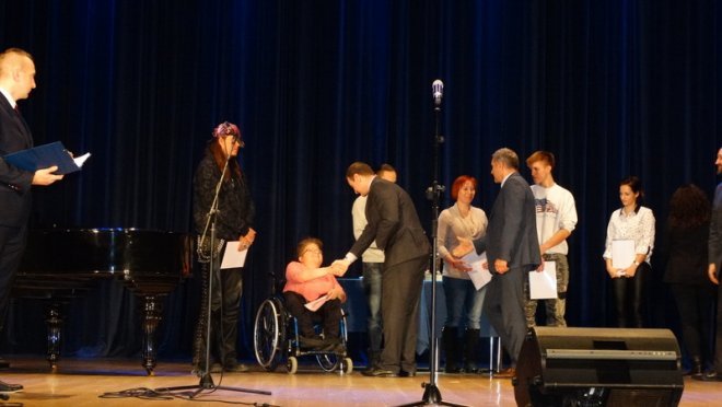 Gala Wolontariatu z Miejskim Ośrodkiem Pomocy Rodzinie [01.12.2015] - zdjęcie #79 - eOstroleka.pl