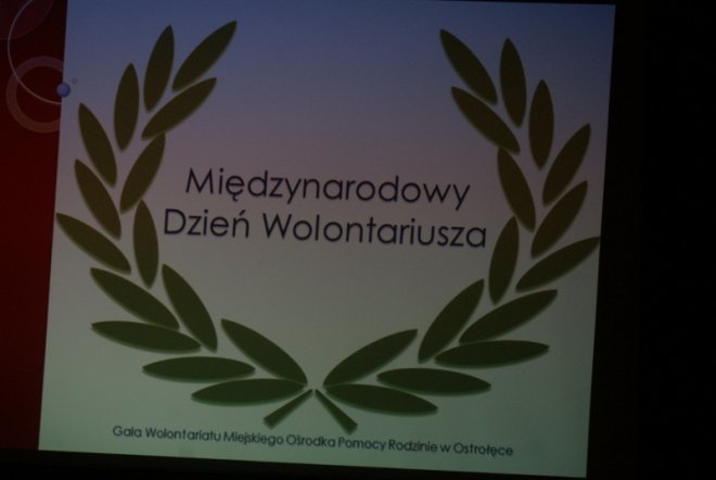 Gala Wolontariatu z Miejskim Ośrodkiem Pomocy Rodzinie [01.12.2015] - zdjęcie #48 - eOstroleka.pl