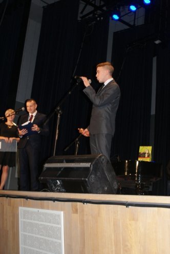 Gala Wolontariatu z Miejskim Ośrodkiem Pomocy Rodzinie [01.12.2015] - zdjęcie #11 - eOstroleka.pl