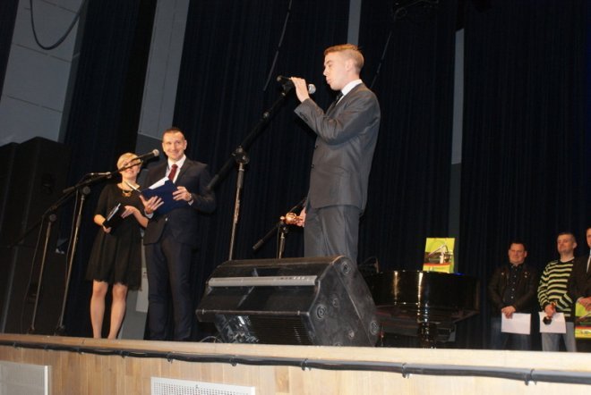 Gala Wolontariatu z Miejskim Ośrodkiem Pomocy Rodzinie [01.12.2015] - zdjęcie #10 - eOstroleka.pl