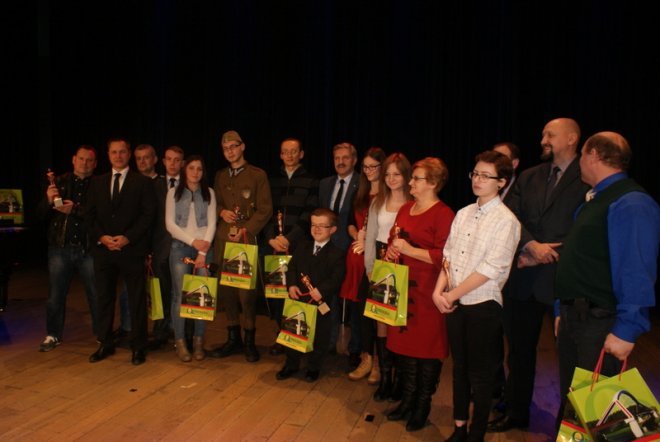 Gala Wolontariatu z Miejskim Ośrodkiem Pomocy Rodzinie [01.12.2015] - zdjęcie #1 - eOstroleka.pl