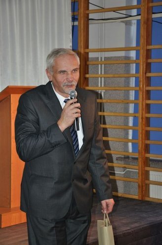 Św. Jan Paweł II patronem „Podstawówki” z Łęgu Starościńskiego [01.12.2015] - zdjęcie #12 - eOstroleka.pl