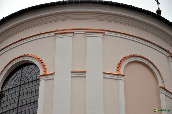 Trwa remont kościoła w Kadzidle [02.12.2015] - zdjęcie #3 - eOstroleka.pl