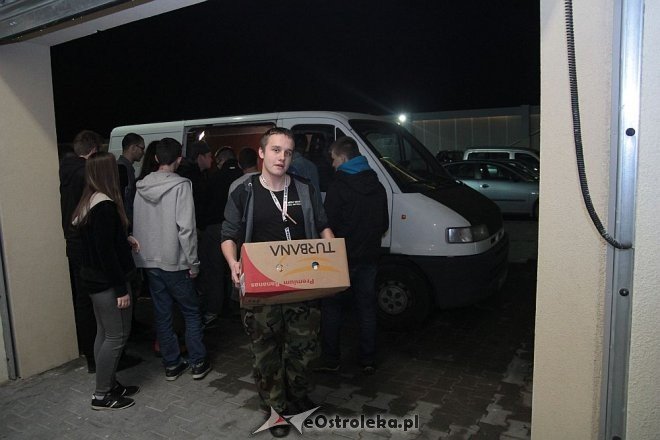 Oficjalne rozpoczęcie Świątecznej Zbiórki Żywności w Ostrołęce [04.12.2015] - zdjęcie #33 - eOstroleka.pl