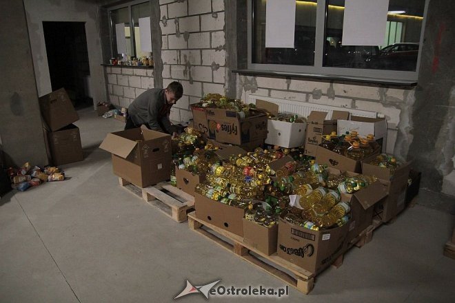 Za nami drugi dzień Świątecznej Zbiórki Żywności: Mamy już niemal 8,5 tony [05.12.2015] - zdjęcie #44 - eOstroleka.pl