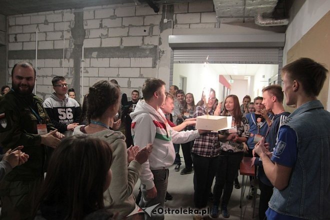 Za nami drugi dzień Świątecznej Zbiórki Żywności: Mamy już niemal 8,5 tony [05.12.2015] - zdjęcie #8 - eOstroleka.pl