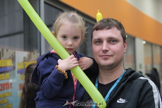 Ostrołęka: Mikołajki w Hali Targowej Feniks [05.12.2015] - zdjęcie #36 - eOstroleka.pl