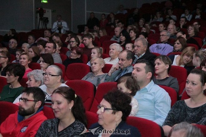 Bajkowe Mikołajki – koncert charytatywny dla Dobrusi Napiórkowskiej [05.12.2015] - zdjęcie #12 - eOstroleka.pl