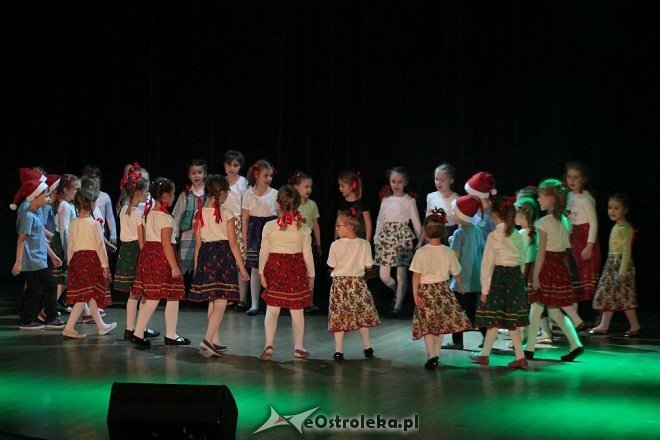 Bajkowe Mikołajki – koncert charytatywny dla Dobrusi Napiórkowskiej [05.12.2015] - zdjęcie #23 - eOstroleka.pl