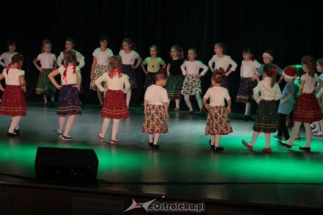 Bajkowe Mikołajki – koncert charytatywny dla Dobrusi Napiórkowskiej [05.12.2015] - zdjęcie #24 - eOstroleka.pl