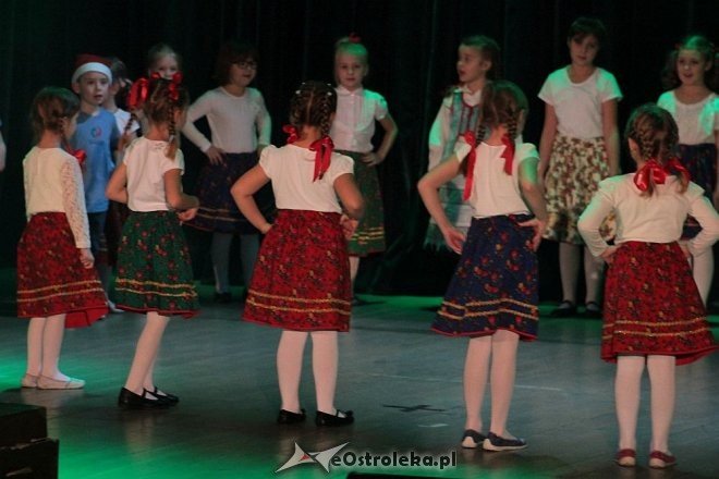 Bajkowe Mikołajki – koncert charytatywny dla Dobrusi Napiórkowskiej [05.12.2015] - zdjęcie #27 - eOstroleka.pl