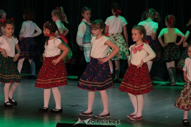 Bajkowe Mikołajki – koncert charytatywny dla Dobrusi Napiórkowskiej [05.12.2015] - zdjęcie #28 - eOstroleka.pl
