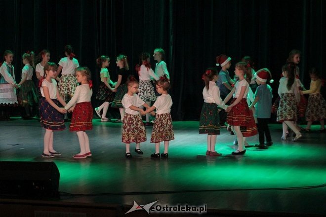 Bajkowe Mikołajki – koncert charytatywny dla Dobrusi Napiórkowskiej [05.12.2015] - zdjęcie #34 - eOstroleka.pl
