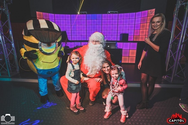 Kinder Party, Minionki i Mikołaj w Clubie Capitol [06.12.2015] - zdjęcie #42 - eOstroleka.pl