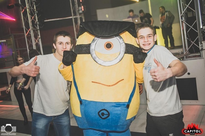 Kinder Party, Minionki i Mikołaj w Clubie Capitol [06.12.2015] - zdjęcie #127 - eOstroleka.pl
