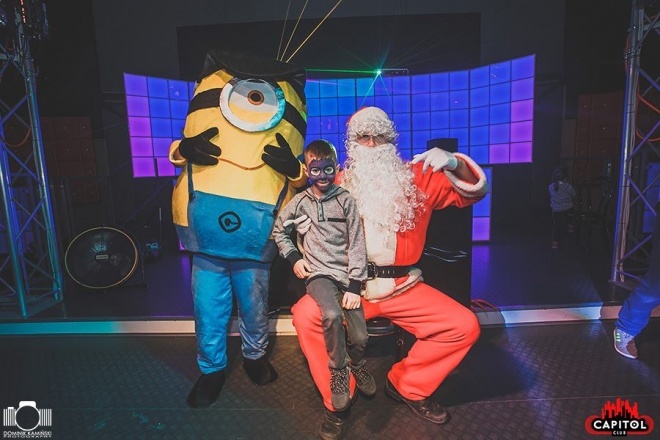 Kinder Party, Minionki i Mikołaj w Clubie Capitol [06.12.2015] - zdjęcie #111 - eOstroleka.pl