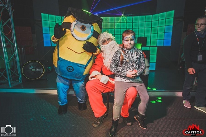 Kinder Party, Minionki i Mikołaj w Clubie Capitol [06.12.2015] - zdjęcie #85 - eOstroleka.pl