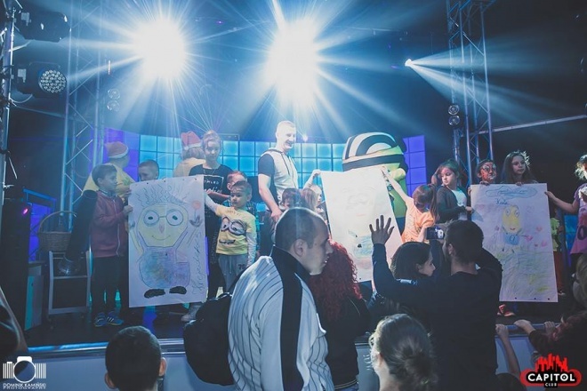 Kinder Party, Minionki i Mikołaj w Clubie Capitol [06.12.2015] - zdjęcie #284 - eOstroleka.pl