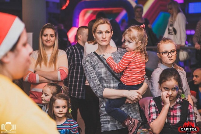 Kinder Party, Minionki i Mikołaj w Clubie Capitol [06.12.2015] - zdjęcie #223 - eOstroleka.pl