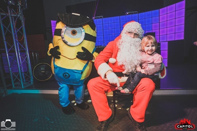 Kinder Party, Minionki i Mikołaj w Clubie Capitol [06.12.2015] - zdjęcie #172 - eOstroleka.pl