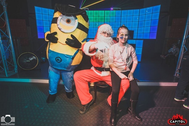 Kinder Party, Minionki i Mikołaj w Clubie Capitol [06.12.2015] - zdjęcie #163 - eOstroleka.pl