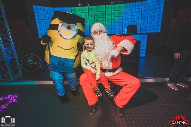 Kinder Party, Minionki i Mikołaj w Clubie Capitol [06.12.2015] - zdjęcie #106 - eOstroleka.pl