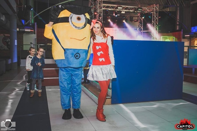 Kinder Party, Minionki i Mikołaj w Clubie Capitol [06.12.2015] - zdjęcie #94 - eOstroleka.pl