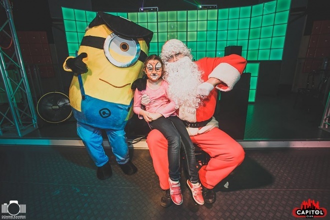 Kinder Party, Minionki i Mikołaj w Clubie Capitol [06.12.2015] - zdjęcie #80 - eOstroleka.pl