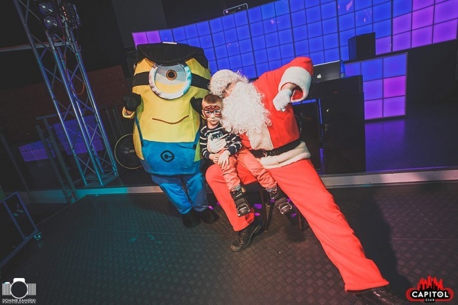 Kinder Party, Minionki i Mikołaj w Clubie Capitol [06.12.2015] - zdjęcie #66 - eOstroleka.pl