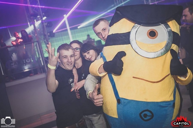 Kinder Party, Minionki i Mikołaj w Clubie Capitol [06.12.2015] - zdjęcie #43 - eOstroleka.pl