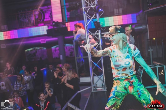 Kinder Party, Minionki i Mikołaj w Clubie Capitol [06.12.2015] - zdjęcie #38 - eOstroleka.pl