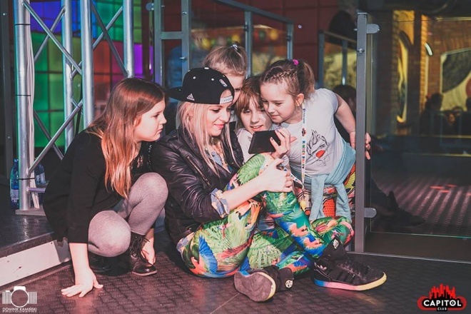 Kinder Party, Minionki i Mikołaj w Clubie Capitol [06.12.2015] - zdjęcie #224 - eOstroleka.pl