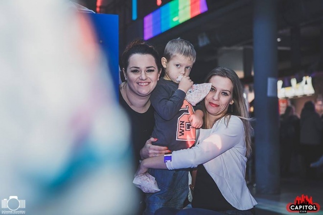 Kinder Party, Minionki i Mikołaj w Clubie Capitol [06.12.2015] - zdjęcie #203 - eOstroleka.pl