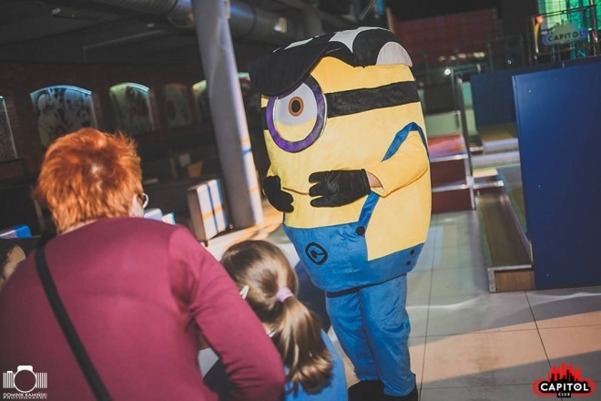 Kinder Party, Minionki i Mikołaj w Clubie Capitol [06.12.2015] - zdjęcie #164 - eOstroleka.pl