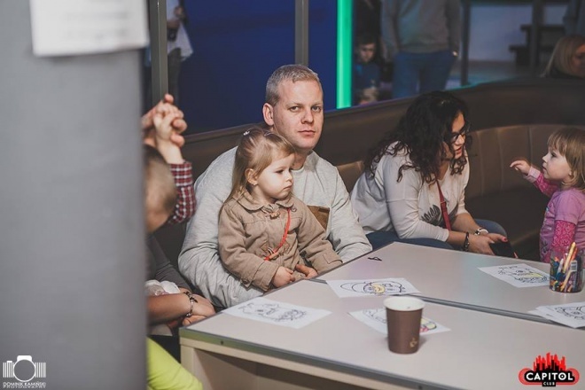 Kinder Party, Minionki i Mikołaj w Clubie Capitol [06.12.2015] - zdjęcie #158 - eOstroleka.pl