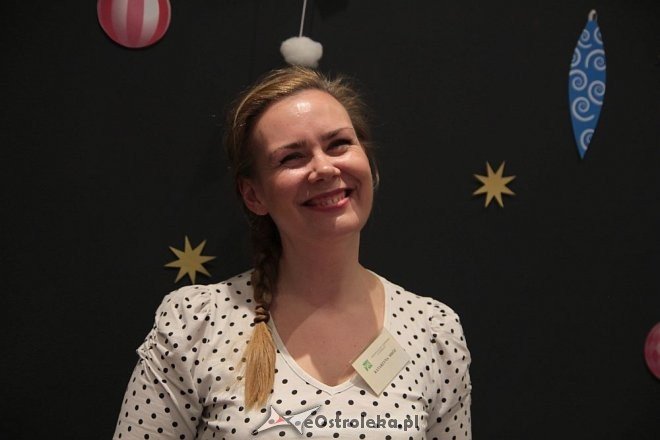 „Idą święta – czas stroić choinkę” - rodzinne warsztaty w ostrołęckim muzeum [06.12.2015] - zdjęcie #9 - eOstroleka.pl