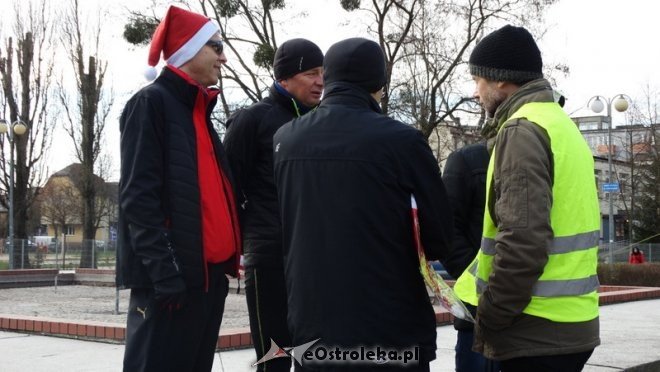 Rodzinny Bieg Mikołajkowy z MOPR-em [06.12.2015] - zdjęcie #140 - eOstroleka.pl