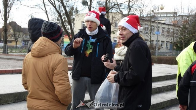 Rodzinny Bieg Mikołajkowy z MOPR-em [06.12.2015] - zdjęcie #139 - eOstroleka.pl
