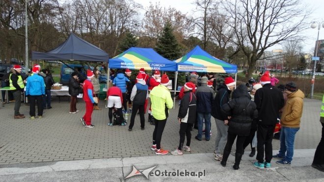 Rodzinny Bieg Mikołajkowy z MOPR-em [06.12.2015] - zdjęcie #136 - eOstroleka.pl
