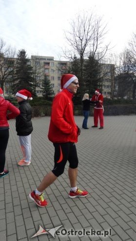 Rodzinny Bieg Mikołajkowy z MOPR-em [06.12.2015] - zdjęcie #114 - eOstroleka.pl