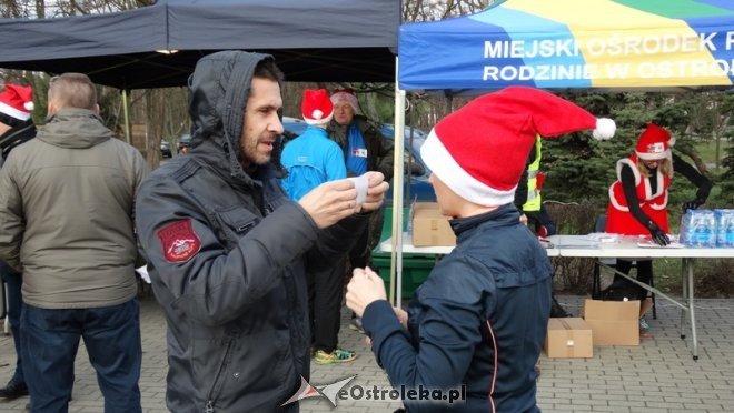 Rodzinny Bieg Mikołajkowy z MOPR-em [06.12.2015] - zdjęcie #113 - eOstroleka.pl