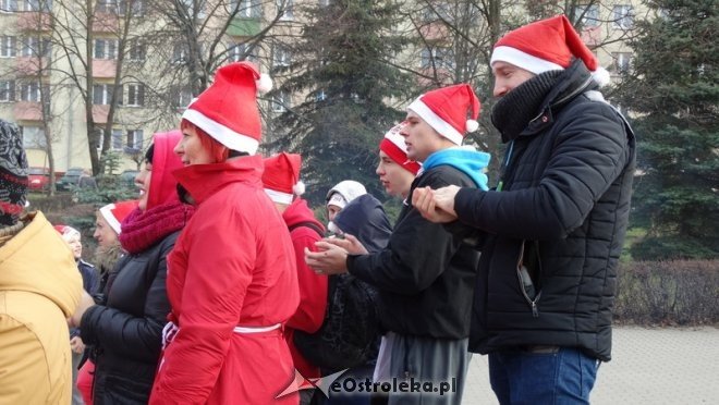 Rodzinny Bieg Mikołajkowy z MOPR-em [06.12.2015] - zdjęcie #110 - eOstroleka.pl