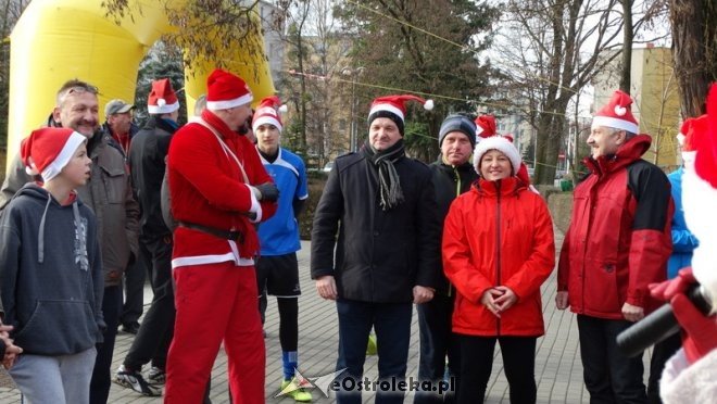 Rodzinny Bieg Mikołajkowy z MOPR-em [06.12.2015] - zdjęcie #106 - eOstroleka.pl