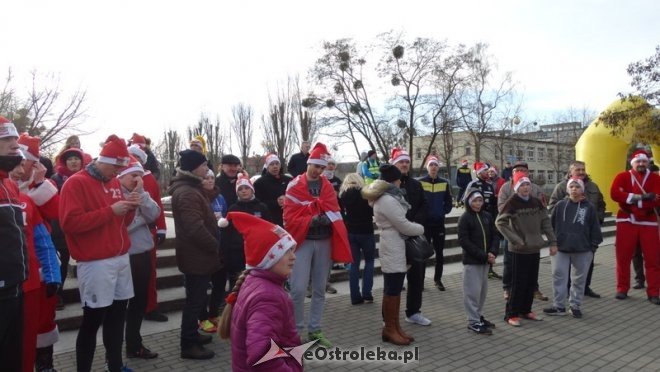 Rodzinny Bieg Mikołajkowy z MOPR-em [06.12.2015] - zdjęcie #105 - eOstroleka.pl