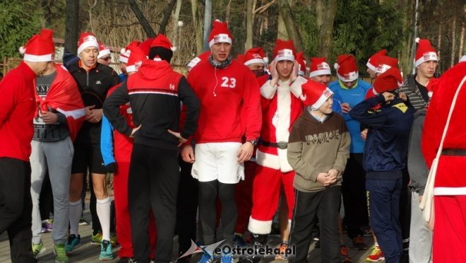 Rodzinny Bieg Mikołajkowy z MOPR-em [06.12.2015] - zdjęcie #97 - eOstroleka.pl